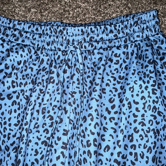 Meufam Woman’s Leop Print Large Drawstring Elastic Waist Lounge Joggers - Picture 3 of 5